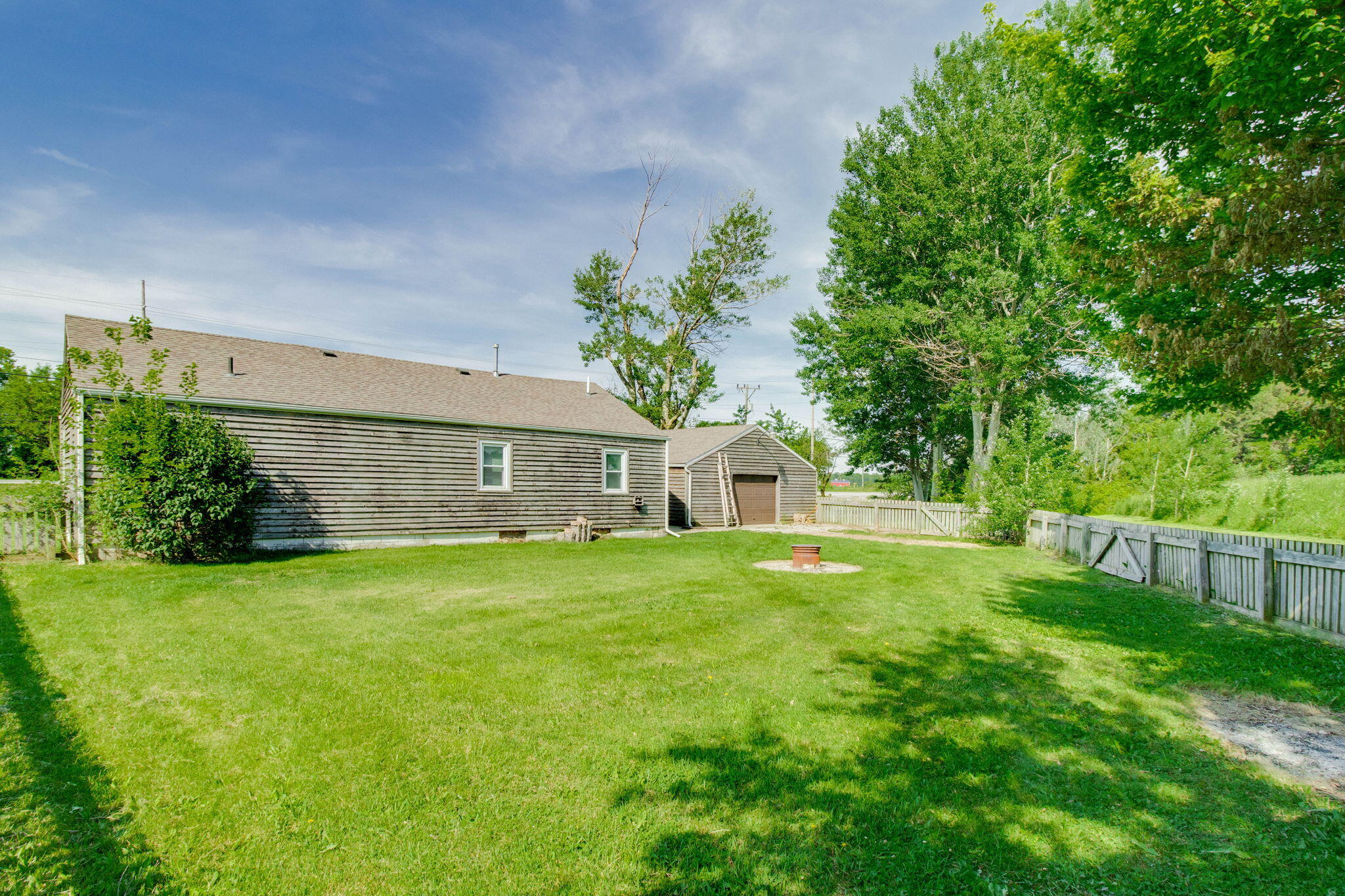 8228 Elida Road Lima, OH 45807 - Photo 26 of 32