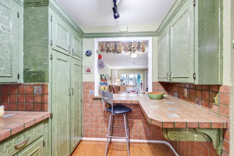 $399,999 | 700 Harbour Drive, Unit 2350, Boca Raton, FL 33431