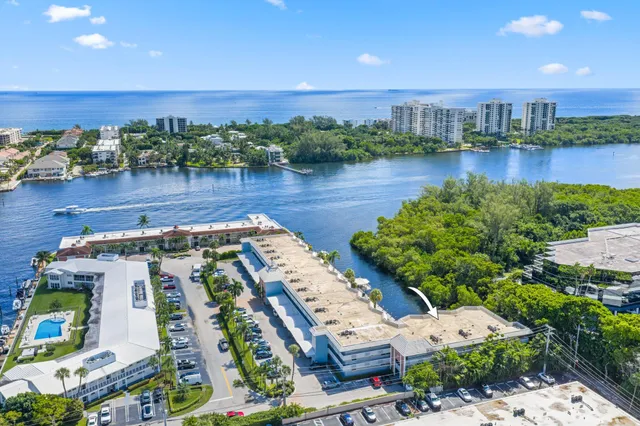 $424,999 | 700 Harbour Drive, Unit 2350, Boca Raton, FL 33431
