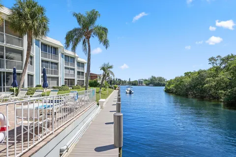 $399,999 | 700 Harbour Drive, Unit 2350, Boca Raton, FL 33431