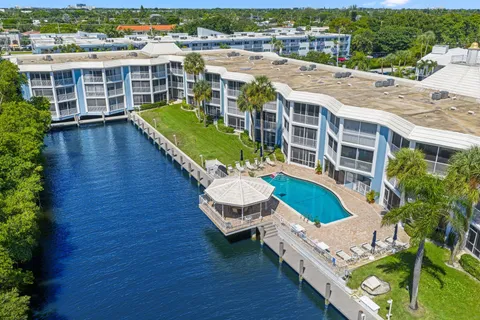 $399,999 | 700 Harbour Drive, Unit 2350, Boca Raton, FL 33431