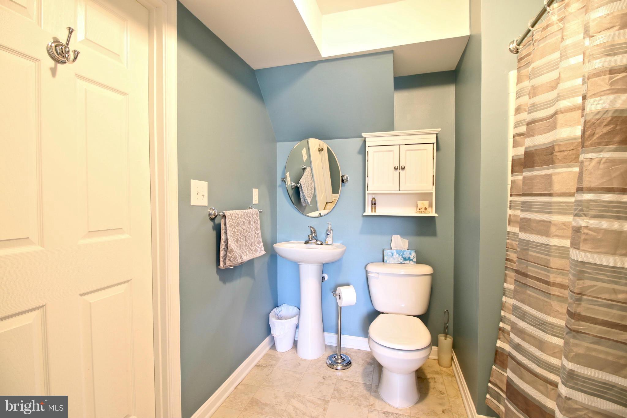 520 Cropp Road Fredericksburg, VA 22406 - Photo 15 of 16 Bath