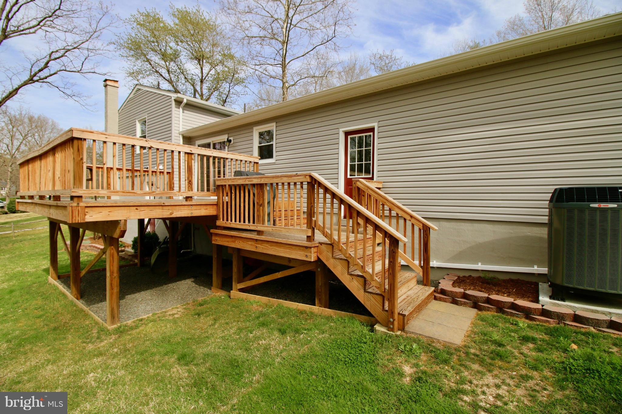 520 Cropp Road Fredericksburg, VA 22406 - Photo 3 of 16 Exterior (Rear)