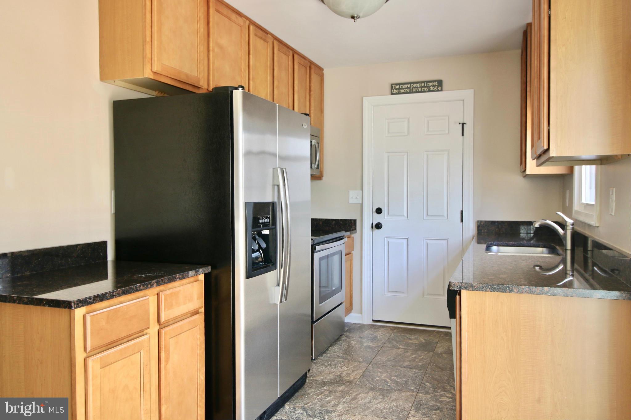 520 Cropp Road Fredericksburg, VA 22406 - Photo 9 of 16 Kitchen
