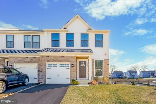 $3,995 | 8036 Milltown Circle, Cheltenham, PA 19012