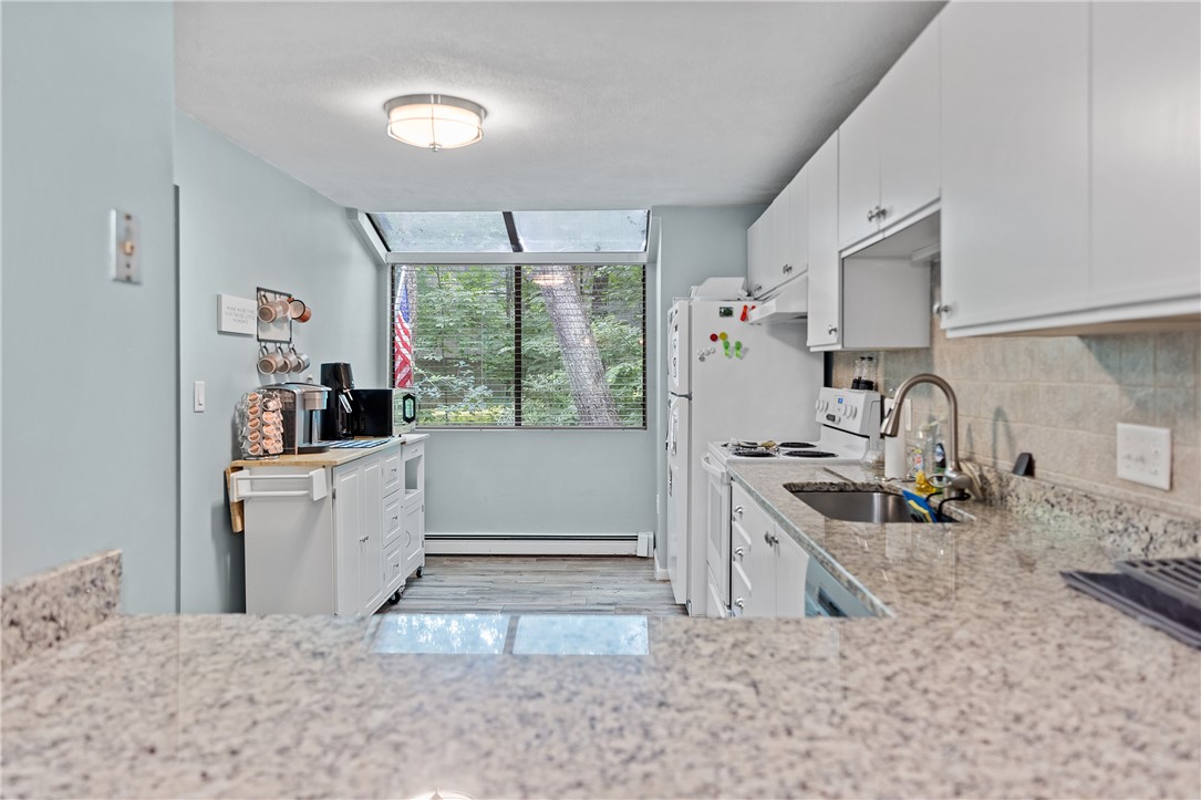 5 Wake Robin Road, Unit 1003 Lincoln, RI 02865 - Photo 10 of 23
