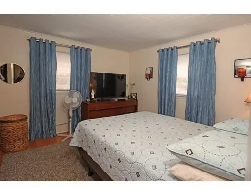 $1,850 | 5 Emerald Street, Unit 1, Gardner, MA 01440