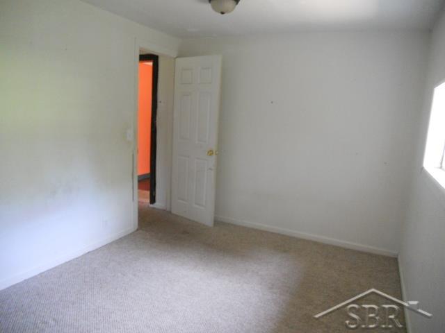 1840 Schust Road Saginaw, MI 48604 - Photo 8 of 14 31323487-7.JPG
