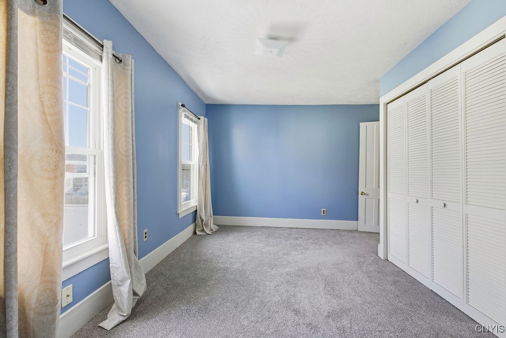 312 Stone Street Oneida, NY 13421 - Photo 35 of 38