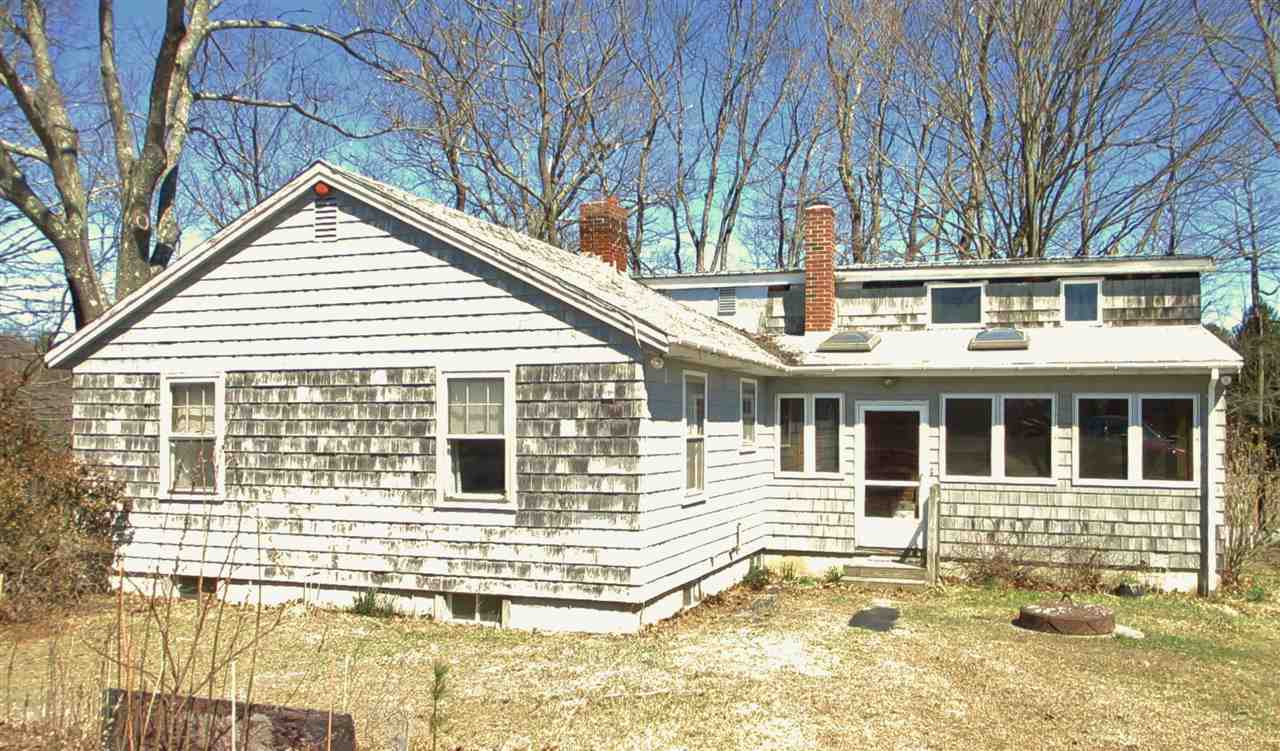 73 Exeter Road Kingston, NH 03848 - Photo 4 of 11