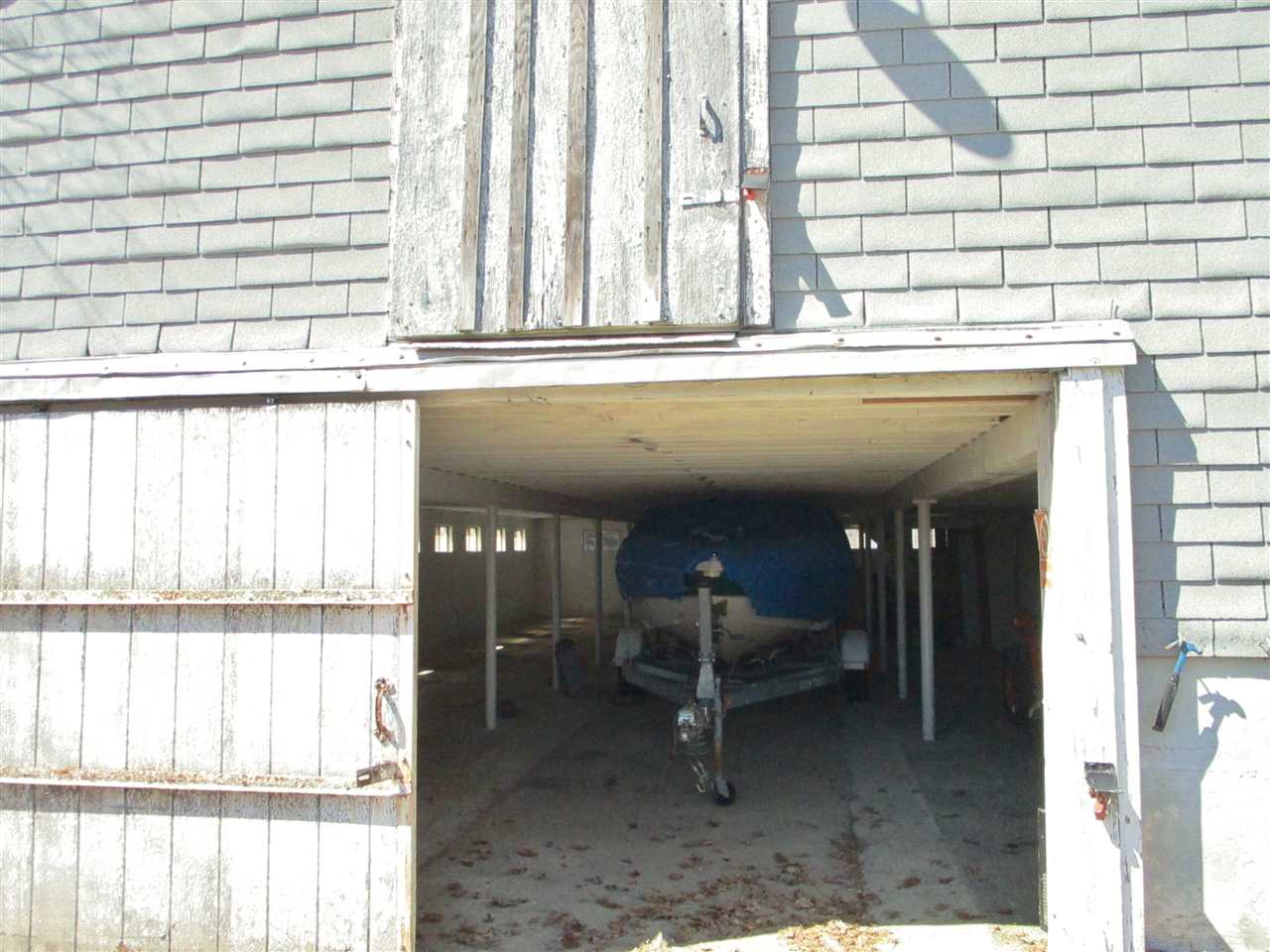 73 Exeter Road Kingston, NH 03848 - Photo 8 of 11
