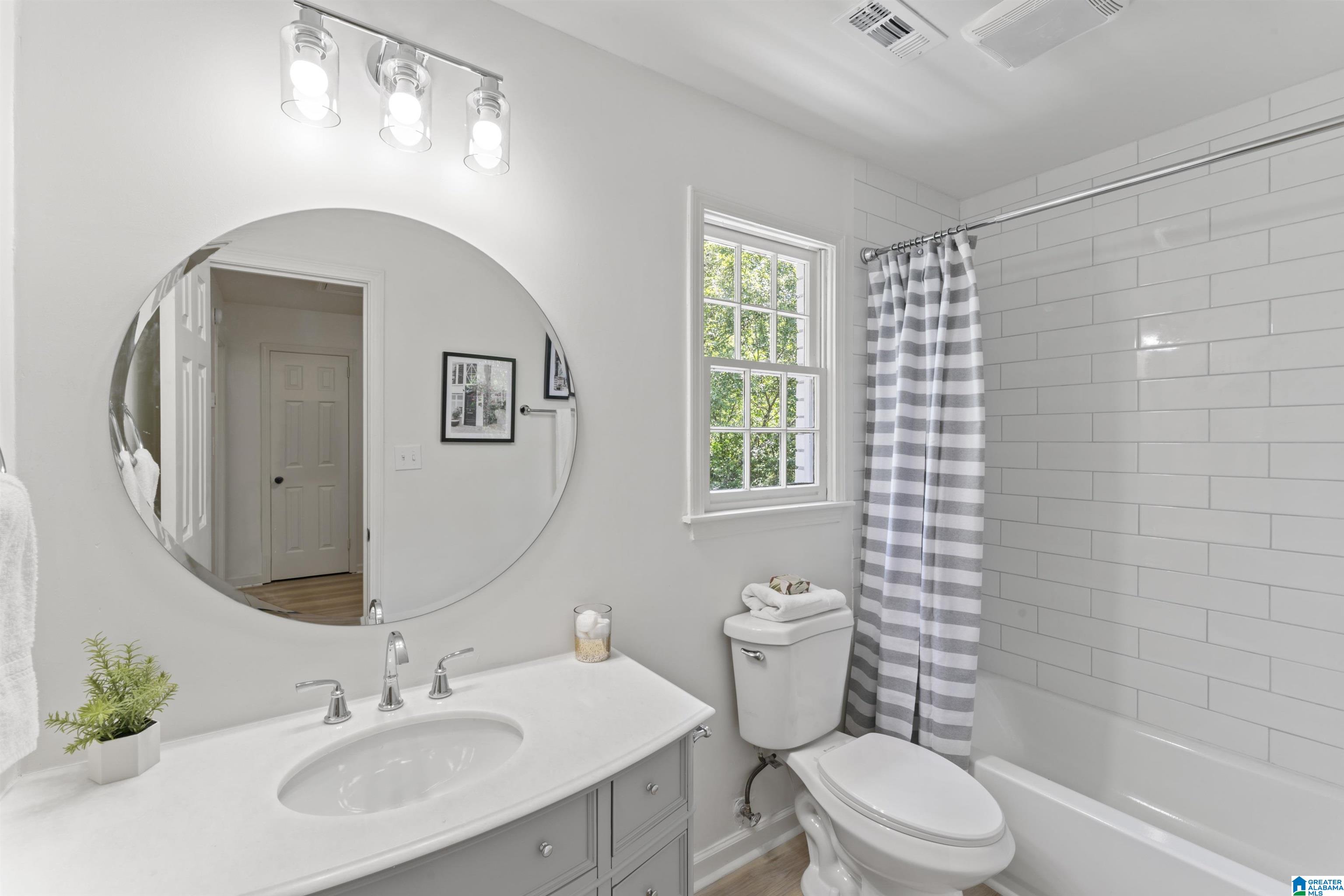 120 Hunters Point Circle Birmingham, AL 35244 - Photo 29 of 52