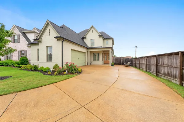 $3,800 | 1488 Covington Wood Drive North, Collierville, TN 38017