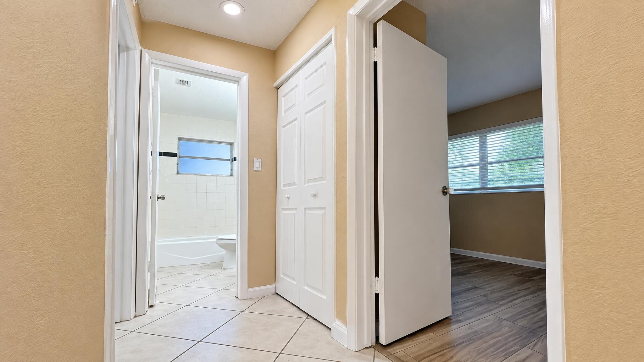 118 Mohigan Circle Boca Raton, FL 33487 - Photo 10 of 27 08_118_Mohigan_Cir_Other_16x9