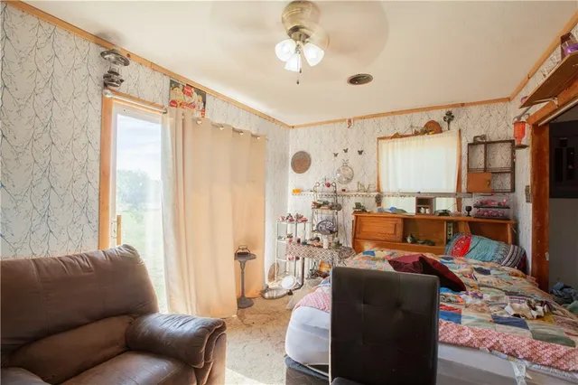 $250,000 | 9017 Northwest Barwick Drive, Cameron, MO 64429