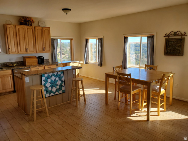 1251 South Eastland Road Monticello, UT 84535 - Photo 12 of 63 upstairs kitchen