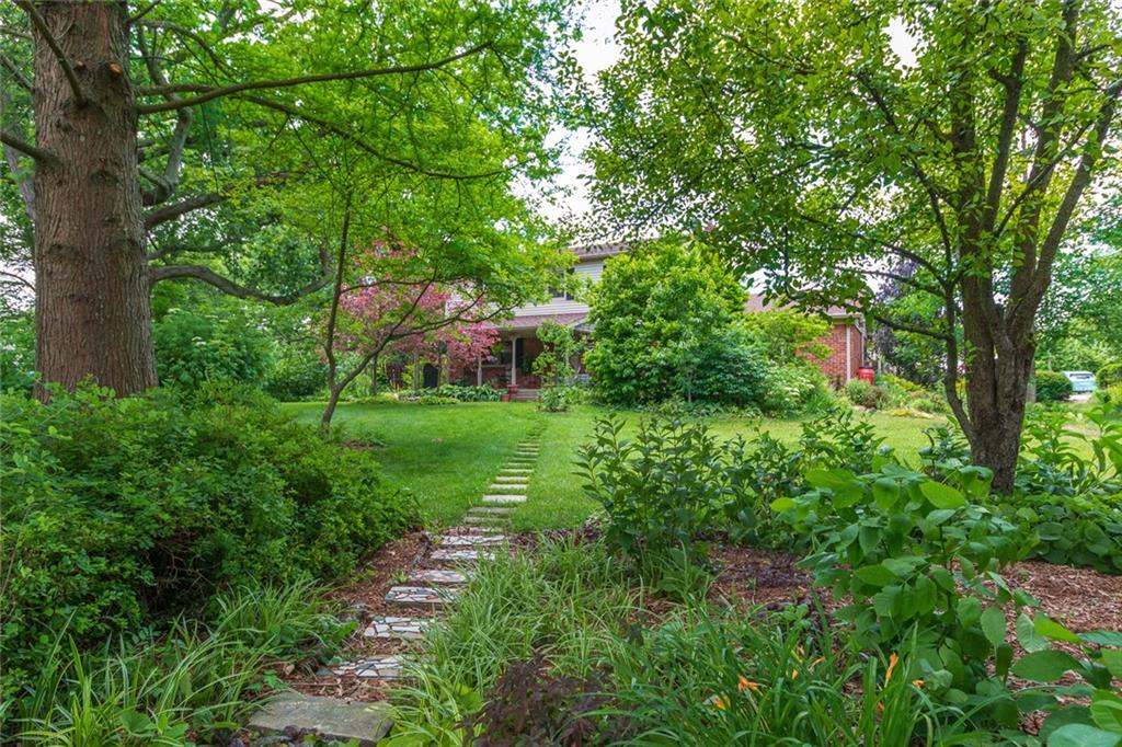 7718 South Franklin Road Indianapolis, IN 46259 - Photo 2 of 31 Gallery Image 2