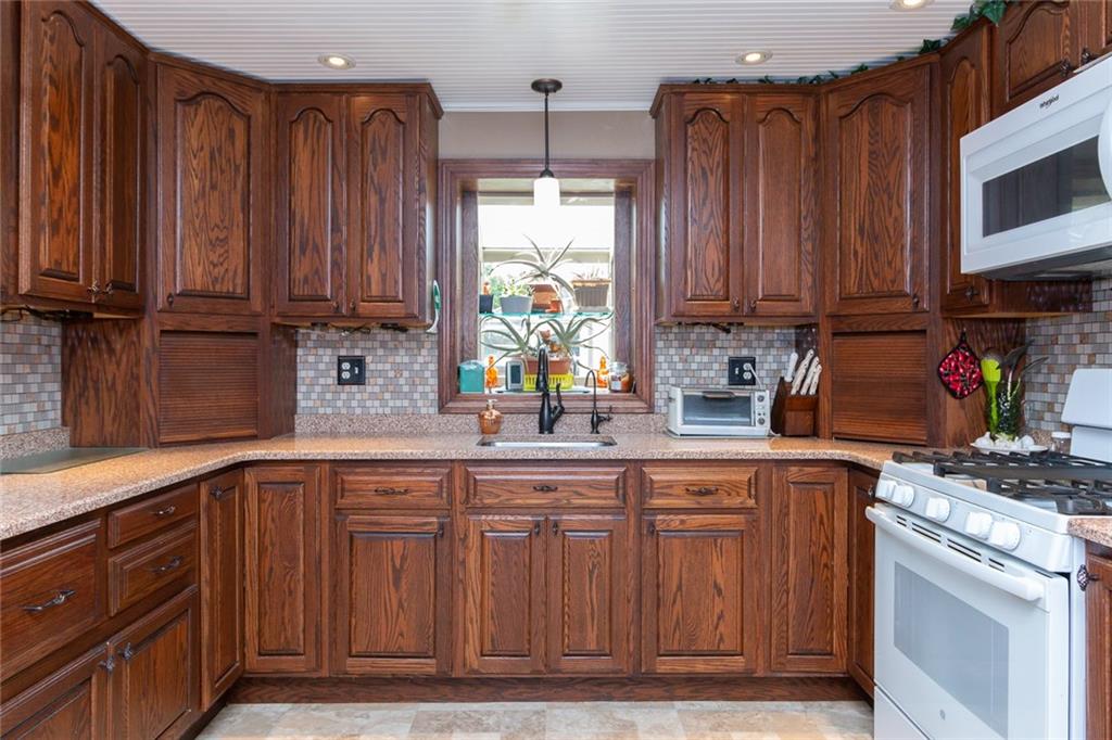 7718 South Franklin Road Indianapolis, IN 46259 - Photo 11 of 31 Gallery Image 11