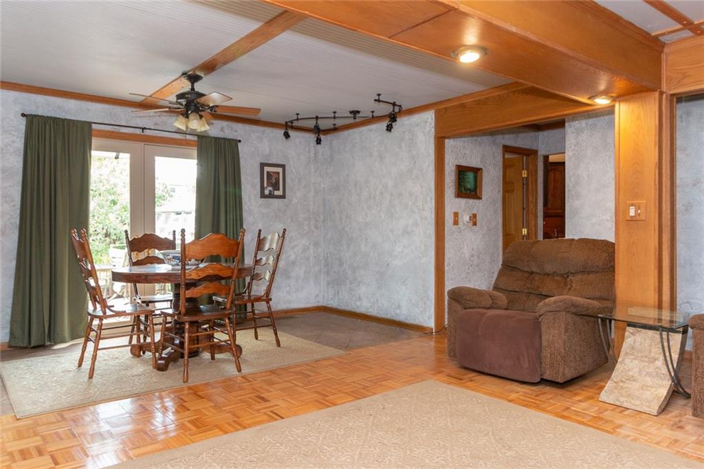 7718 South Franklin Road Indianapolis, IN 46259 - Photo 7 of 31 Gallery Image 7