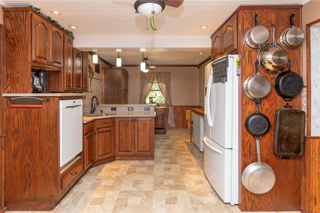 7718 South Franklin Road Indianapolis, IN 46259 - Photo 9 of 31 Gallery Image 9