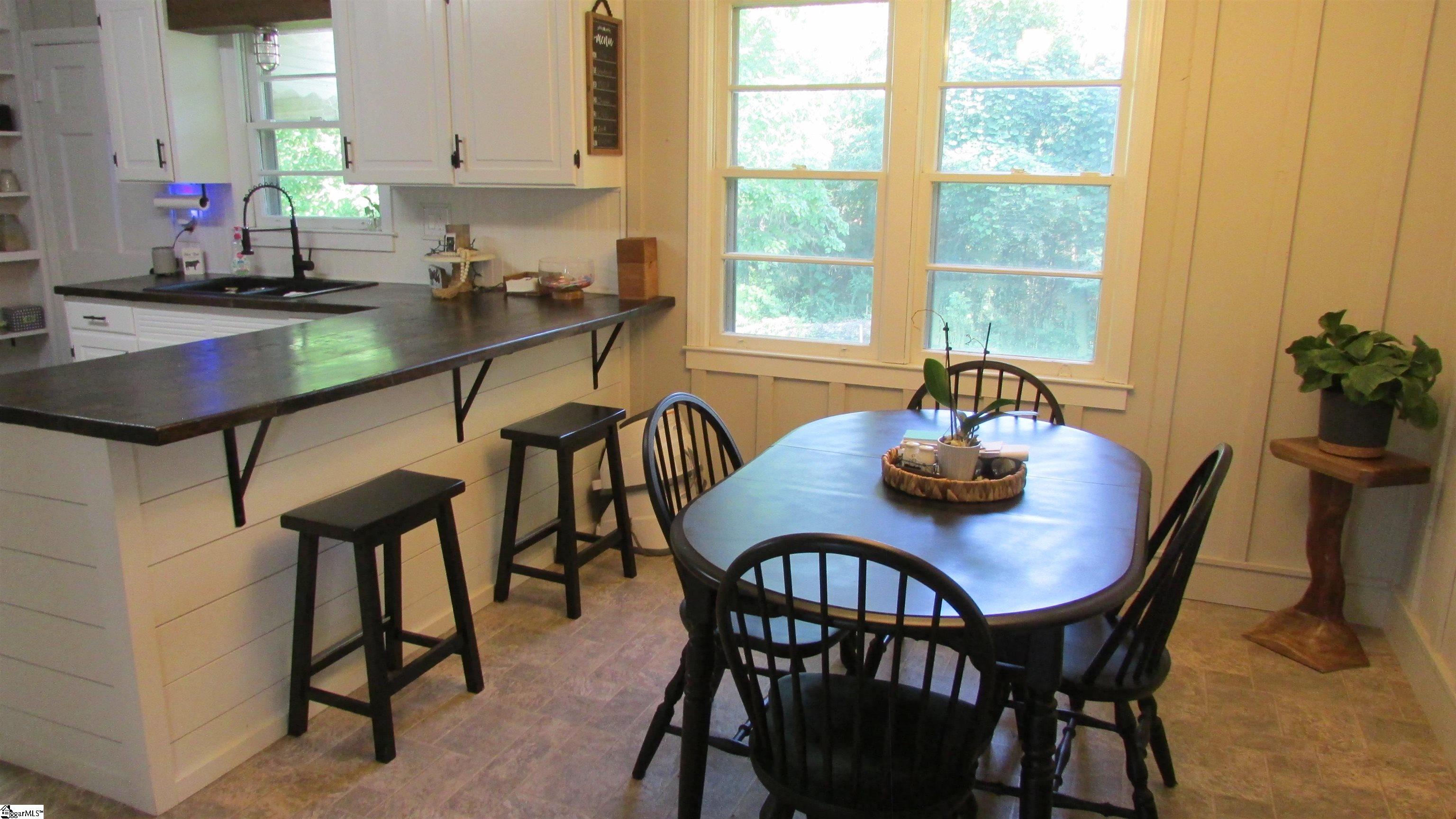 1071 State Rd S-30-82 Laurens, SC 29360 - Photo 5 of 27