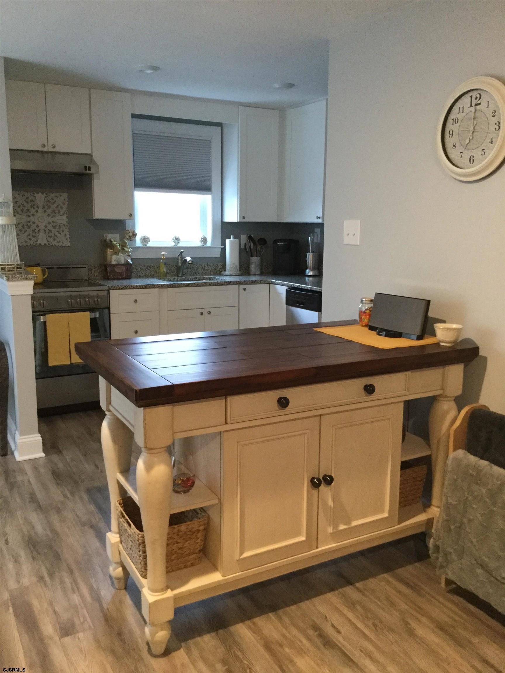9103 Amherst Avenue, Unit BWINTER RENTAL Margate City, NJ 08402 - Photo 3 of 13 Gallery Image 3