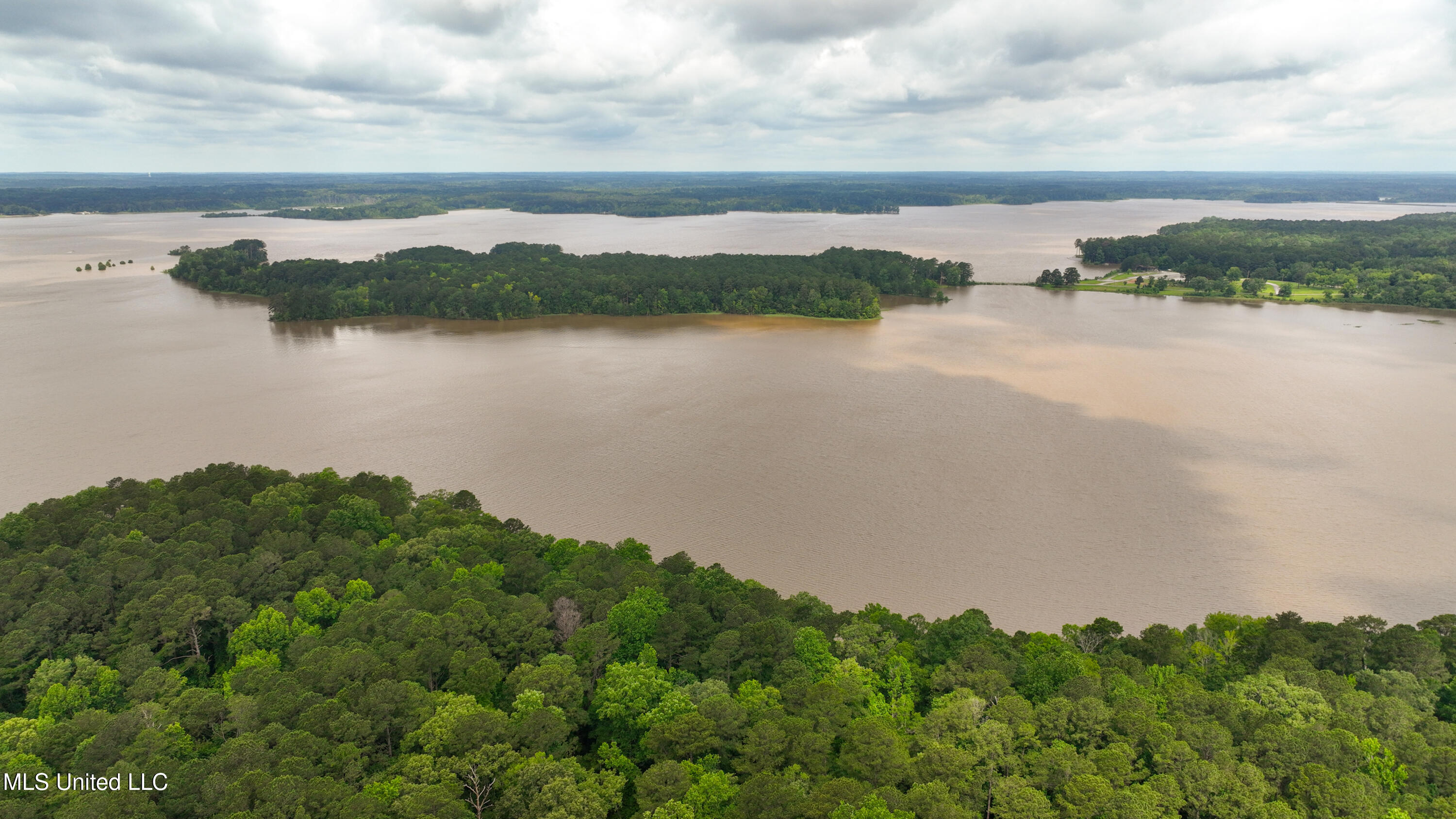 8855 Pine Springs Road Meridian, MS 39305 - Photo 4 of 44 DJI_0741
