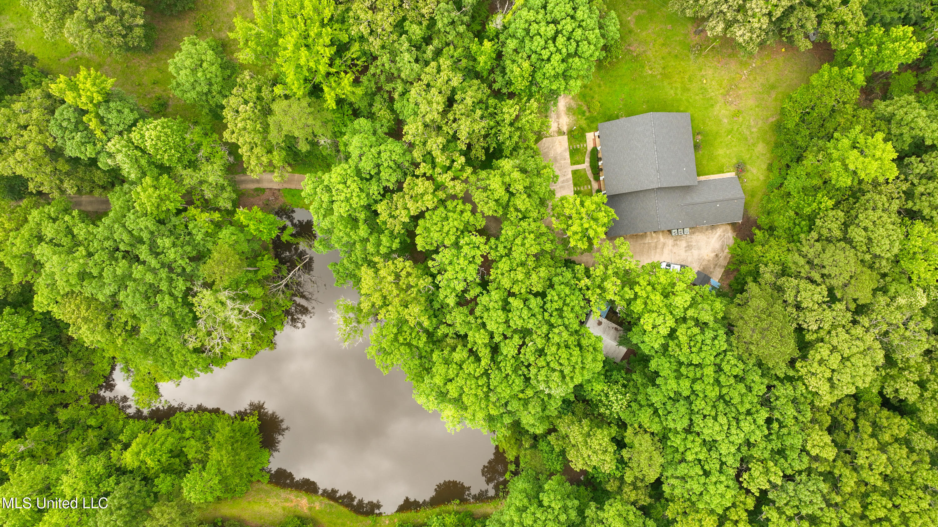 8855 Pine Springs Road Meridian, MS 39305 - Photo 6 of 44 DJI_0738