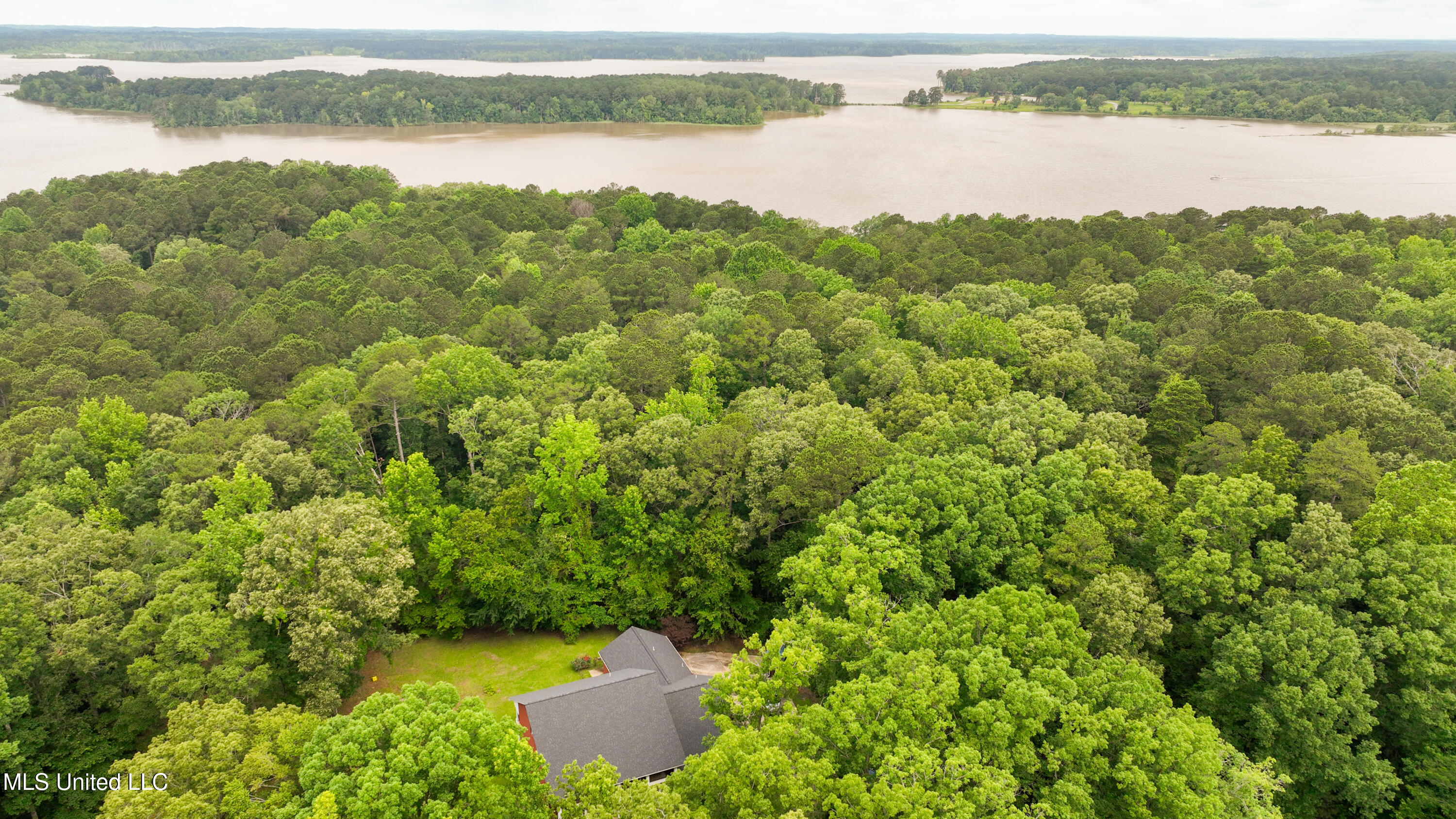 8855 Pine Springs Road Meridian, MS 39305 - Photo 7 of 44 1