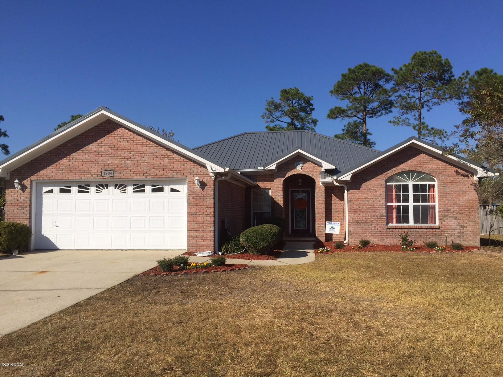 1904 Sutherland Road Lynn Haven, FL 32444 - Photo 2 of 19 Gallery Image 2