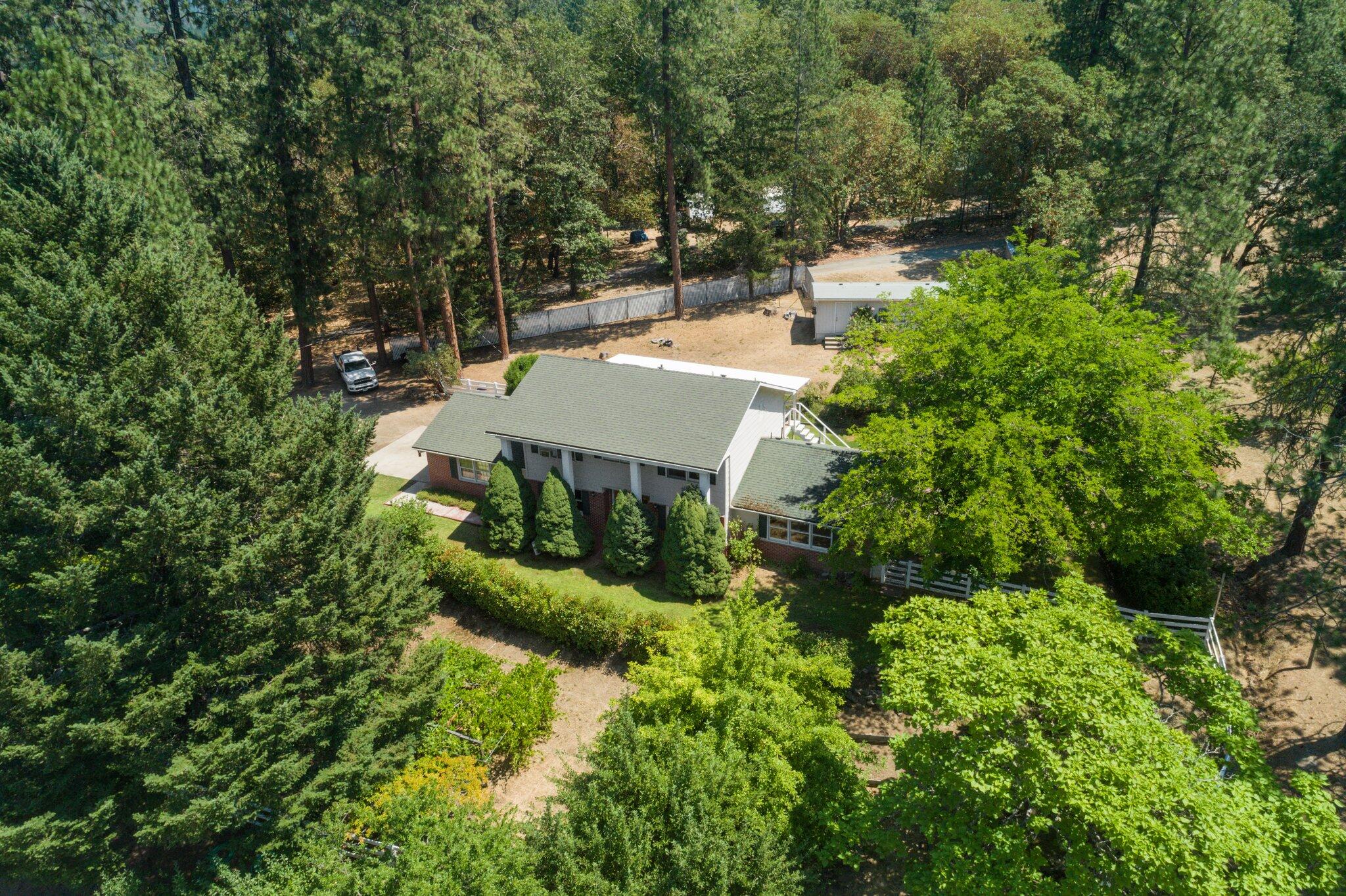 946 Wards Creek Road Rogue River, OR 97537 - Photo 54 of 56 3-web-or-mls-DJI_0012