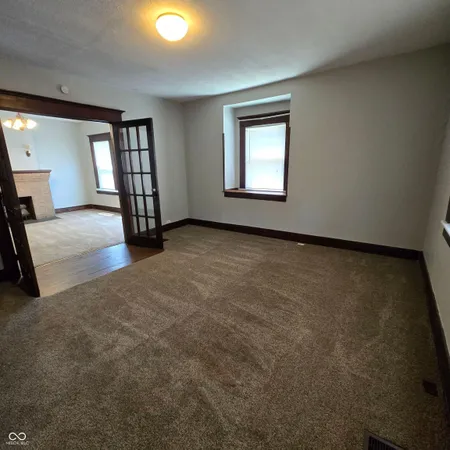 $134,900 | 709 West Riverside Avenue, Muncie, IN 47303