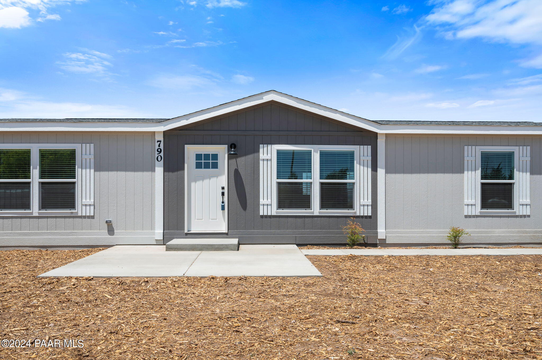 790 West Little Ranch Road Paulden, AZ 86334 - Photo 1 of 34 Front of Home