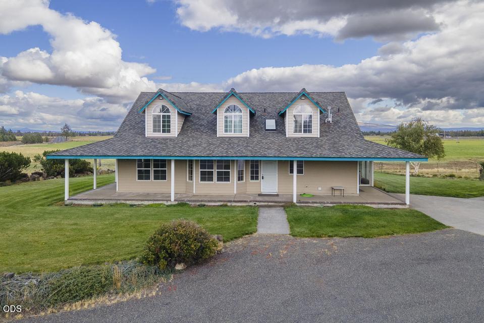 24585 Dodds Road Bend, OR 97701 - Photo 21 of 114