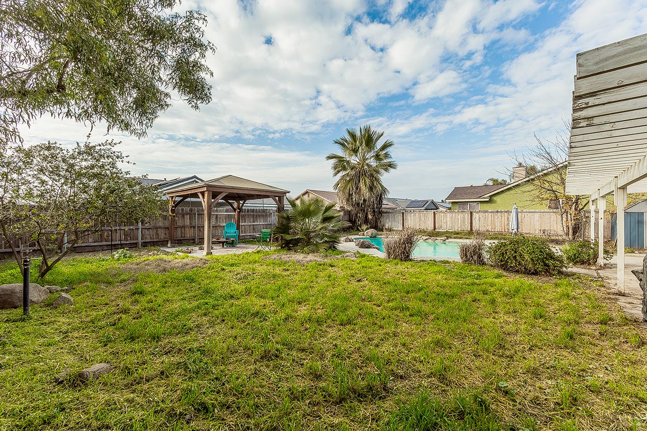671 Cambria Lane Lemoore, CA 93245 - Photo 43 of 45
