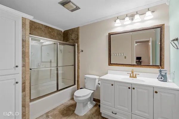 $427,000 | 2207 Landau Lane, Bossier City, LA 71111