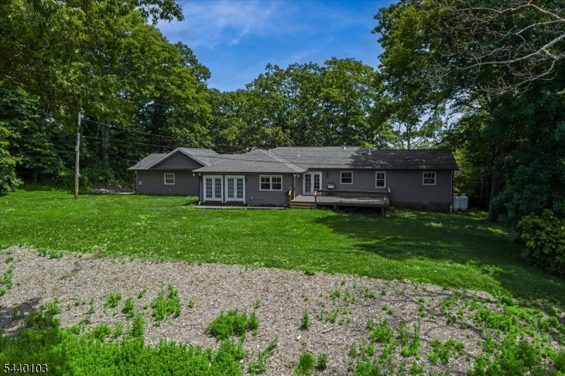 8 Sheeprock Road Kinnelon, NJ 07405 - Photo 35 of 47