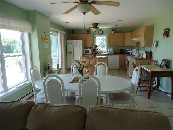 238 Brayton Point Road Westport, MA 02790 - Photo 6 of 20 Gallery Image 6