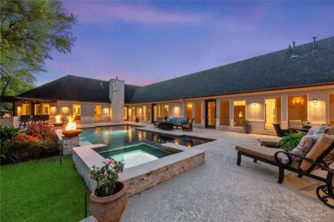 $1,990,000 | 2911 South Saddlebrook Lane, Katy, TX 77494