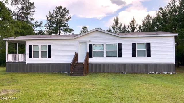 $268,500 | 11136 Silver Lake Road, Fountain, FL 32438