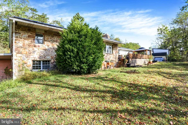 $500,000 | 4020 Mannsville Road, Elliottsburg, PA 17024