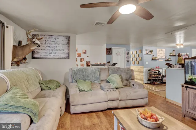 $500,000 | 4020 Mannsville Road, Elliottsburg, PA 17024