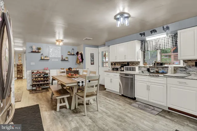 $500,000 | 4020 Mannsville Road, Elliottsburg, PA 17024