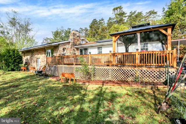 $500,000 | 4020 Mannsville Road, Elliottsburg, PA 17024