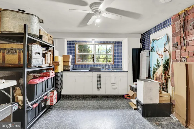 $500,000 | 4020 Mannsville Road, Elliottsburg, PA 17024