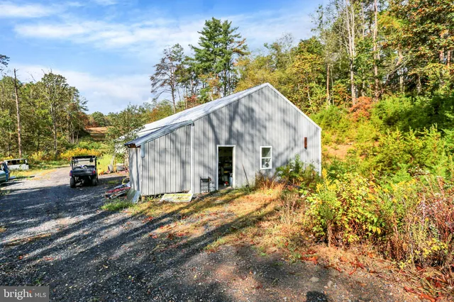 $500,000 | 4020 Mannsville Road, Elliottsburg, PA 17024
