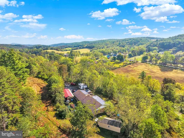 $500,000 | 4020 Mannsville Road, Elliottsburg, PA 17024