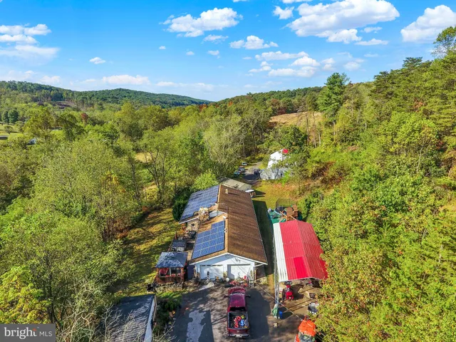 $500,000 | 4020 Mannsville Road, Elliottsburg, PA 17024