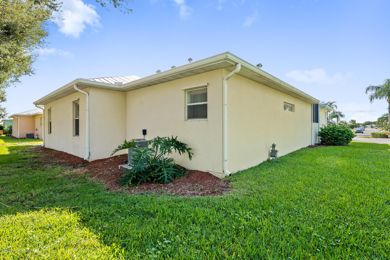 4200 Alamanda Key Drive Melbourne, FL 32901 - Photo 4 of 5 4 4200 Alamanda Key Drive (6)