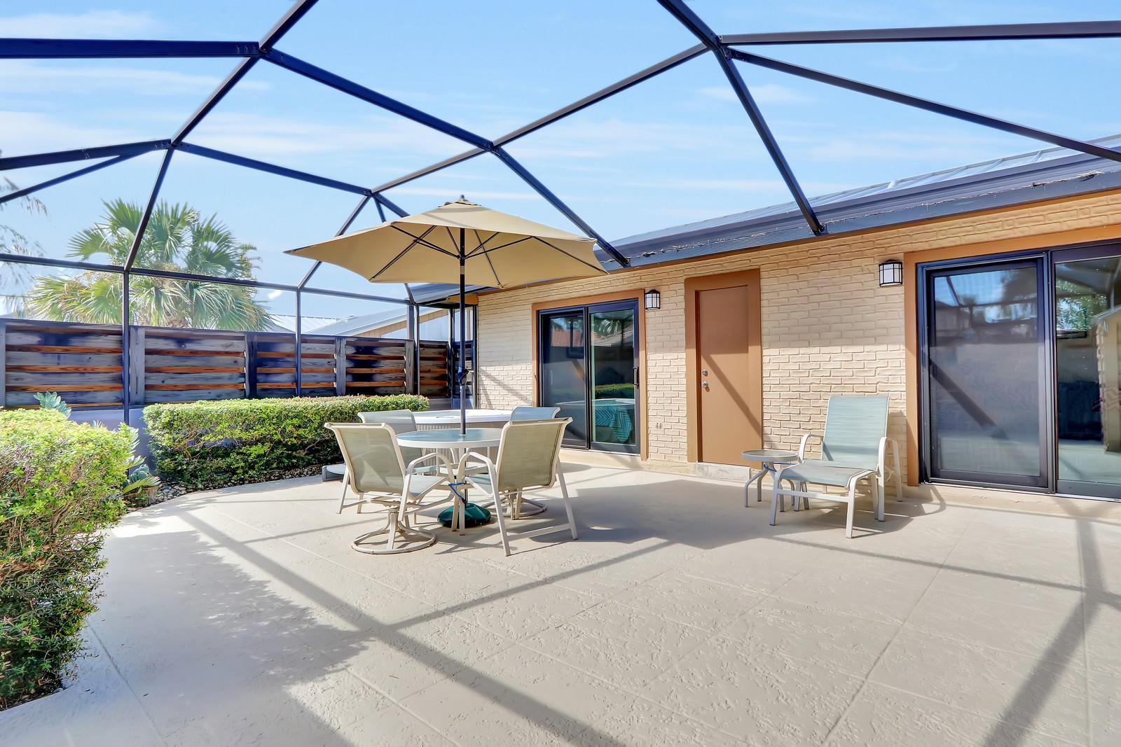 1801 South Us Highway, Unit 11B Jupiter, FL 33477 - Photo 22 of 29 Screened Patio